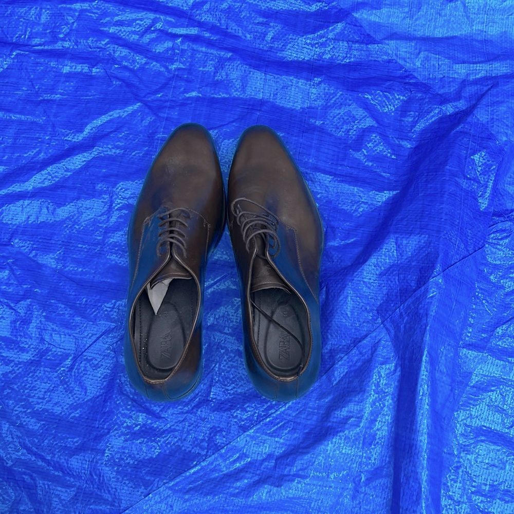 Men’s shoes size 44(US 10)